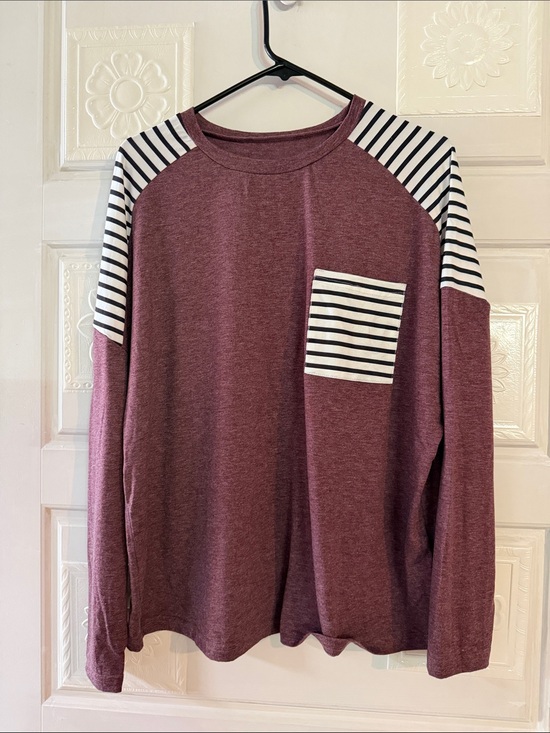 SHEIN Tops - Long sleeve tee size xl.
